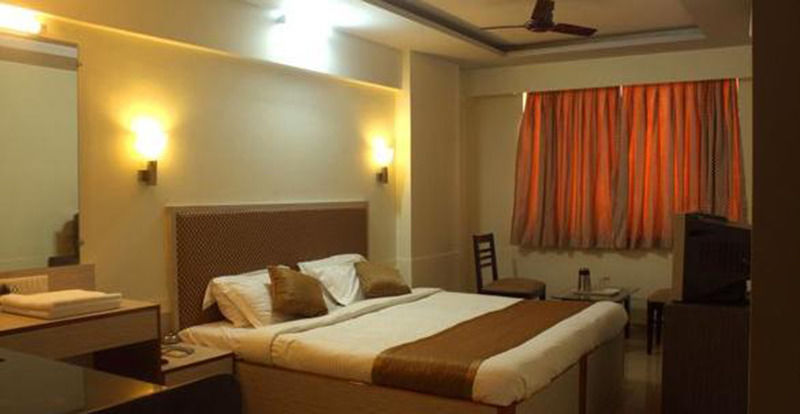 Hotel Ace Residency Mumbai Zimmer foto